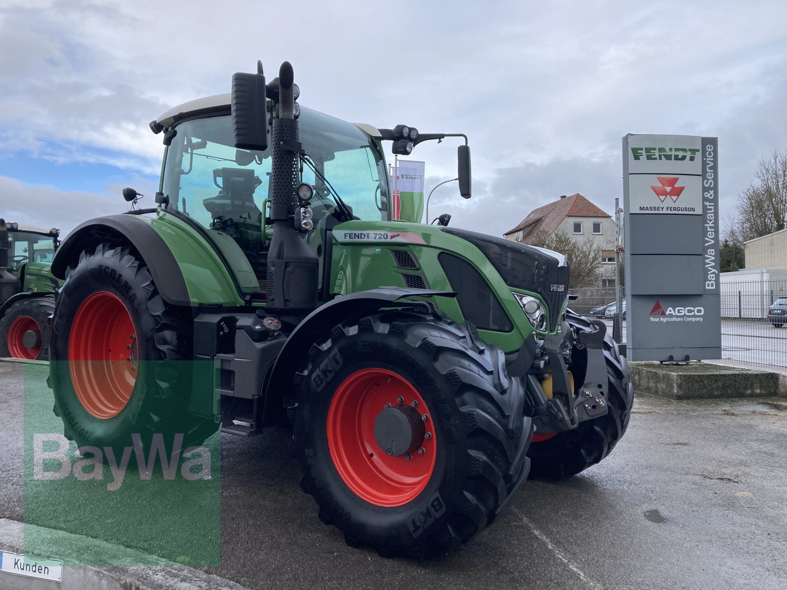 Traktor от тип Fendt 720 Vario ProfiPlus SCR Novatel RTK, Gebrauchtmaschine в Dinkelsbühl (Снимка 1)