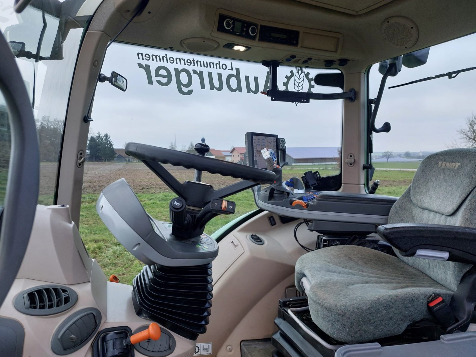 Traktor van het type Fendt 720 Vario ProfiPlus, Gebrauchtmaschine in Schierling (Foto 14)