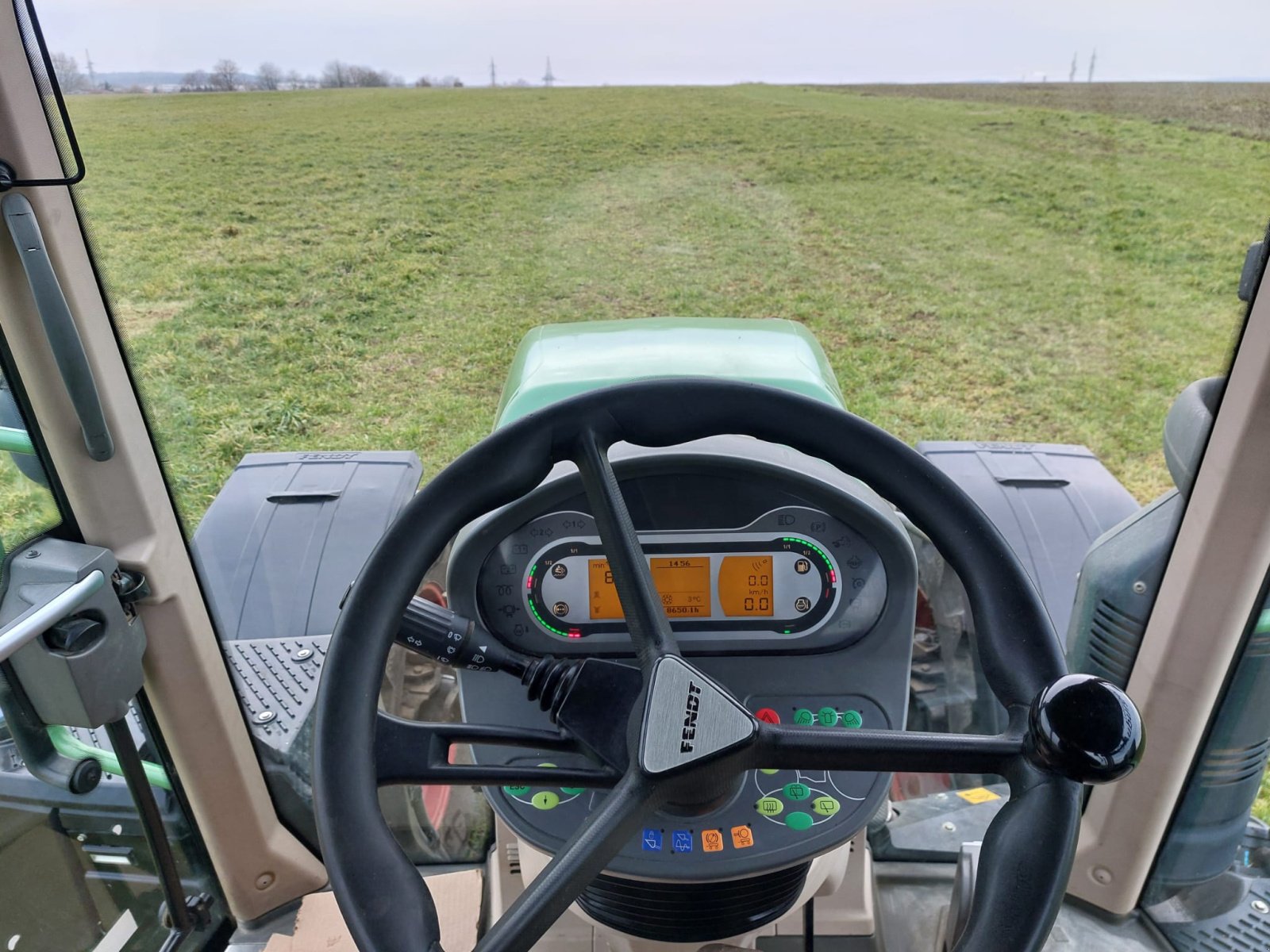 Traktor van het type Fendt 720 Vario ProfiPlus, Gebrauchtmaschine in Schierling (Foto 15)