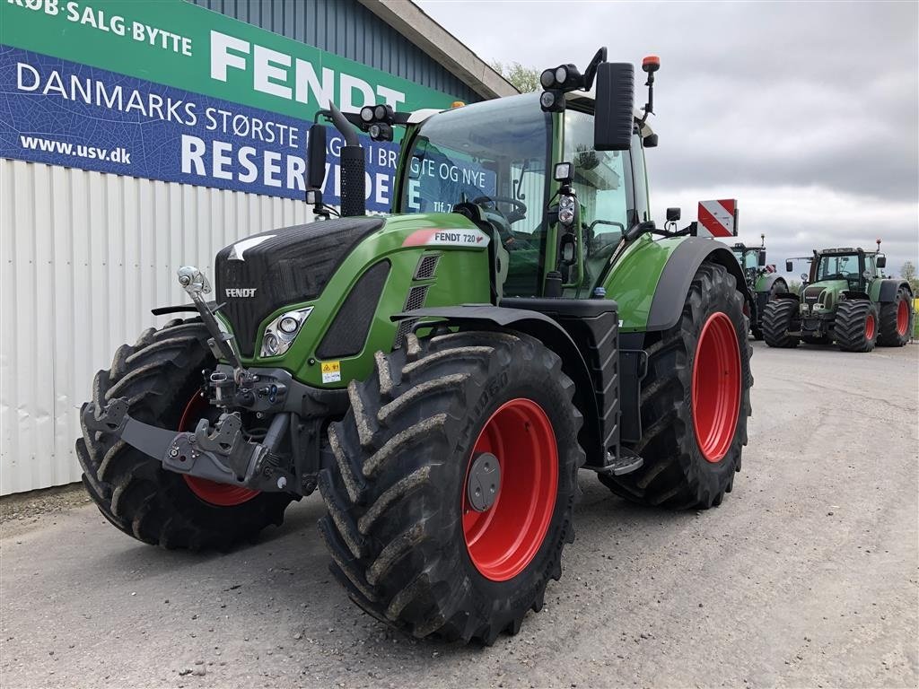 Traktor tipa Fendt 720 Vario S4 Profi Plus Få timer, Gebrauchtmaschine u Rødekro (Slika 2)