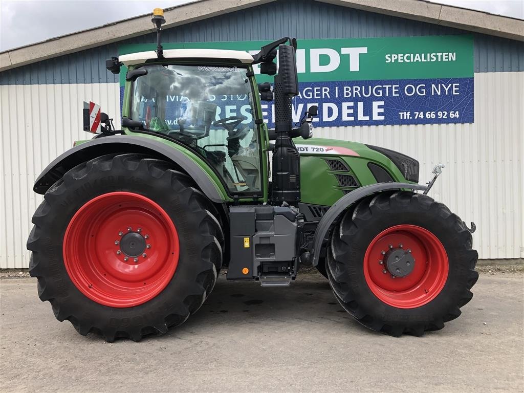 Traktor du type Fendt 720 Vario S4 Profi Plus Få timer, Gebrauchtmaschine en Rødekro (Photo 4)