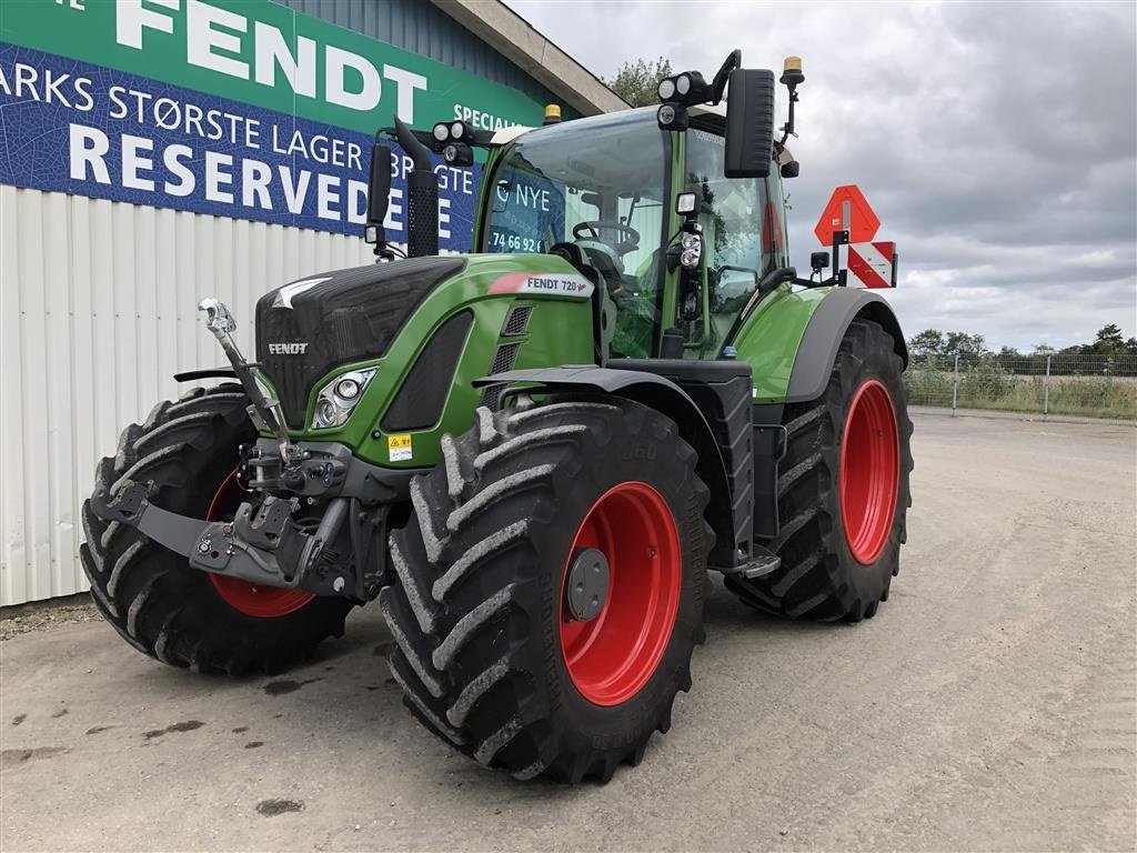 Traktor Türe ait Fendt 720 Vario S4 Profi Plus Få timer, Gebrauchtmaschine içinde Rødekro (resim 2)