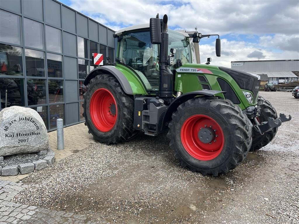 Traktor Türe ait Fendt 720 Vario S4 Profi Plus Kun 1825 timer, Gebrauchtmaschine içinde Rødekro (resim 4)