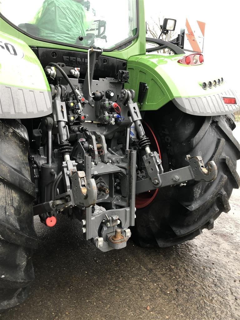 Traktor Türe ait Fendt 720 Vario S4 Profi Plus Med Front PTO. Få timer, Gebrauchtmaschine içinde Rødekro (resim 8)