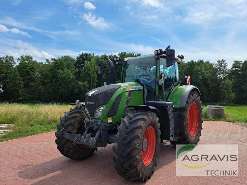 Traktor typu Fendt 720 VARIO S4 PROFI PLUS, Gebrauchtmaschine w Schneverdingen