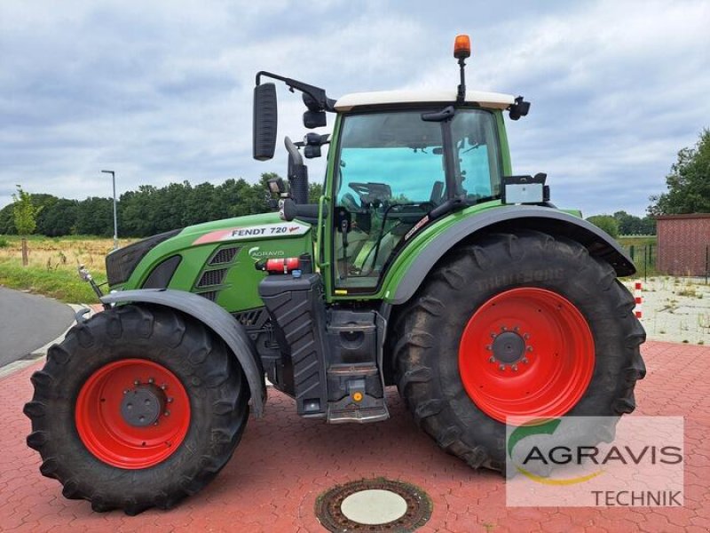 Traktor του τύπου Fendt 720 VARIO S4 PROFI PLUS, Gebrauchtmaschine σε Schneverdingen (Φωτογραφία 5)