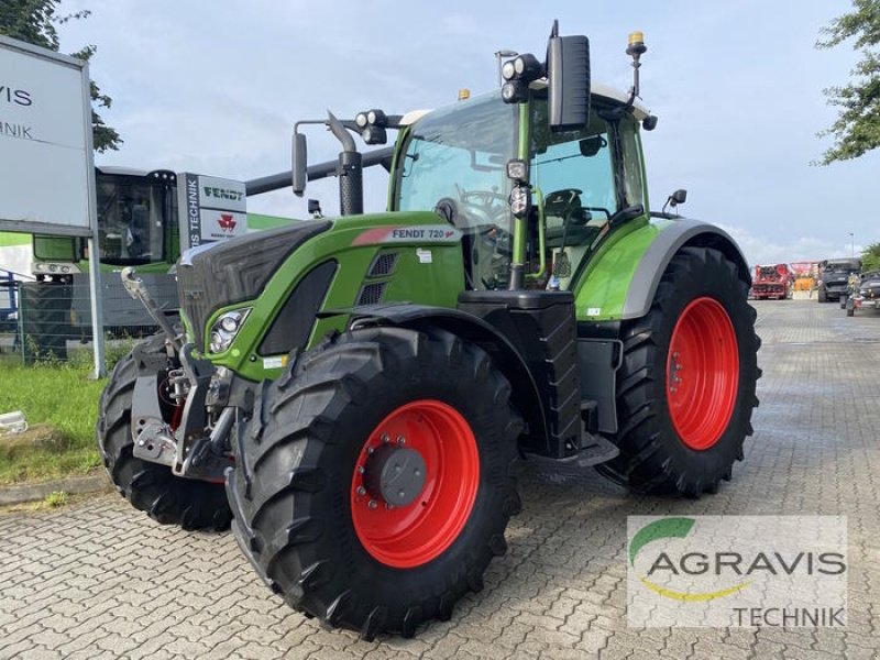 Traktor typu Fendt 720 VARIO S4 PROFI PLUS, Gebrauchtmaschine v Barsinghausen-Göxe