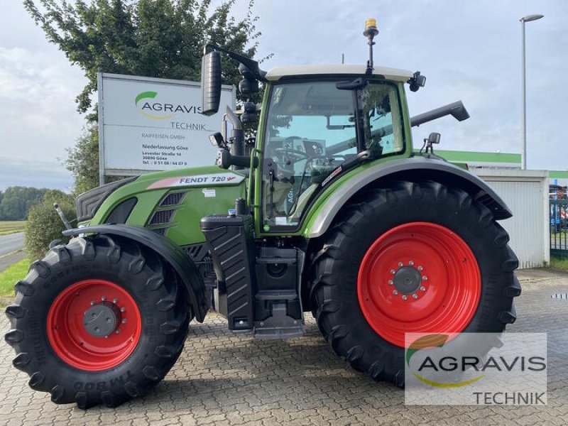 Traktor typu Fendt 720 VARIO S4 PROFI PLUS, Gebrauchtmaschine w Barsinghausen-Göxe (Zdjęcie 2)