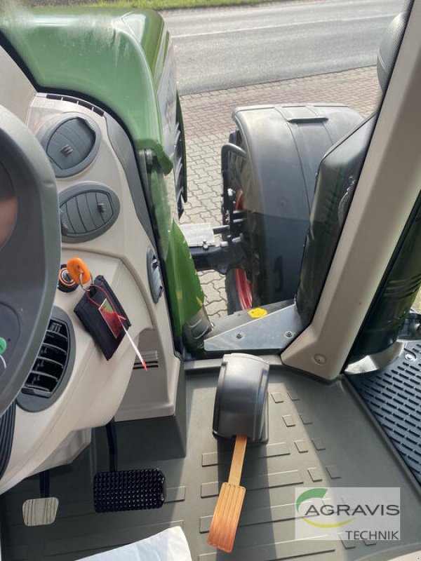 Traktor typu Fendt 720 VARIO S4 PROFI PLUS, Gebrauchtmaschine w Barsinghausen-Göxe (Zdjęcie 17)