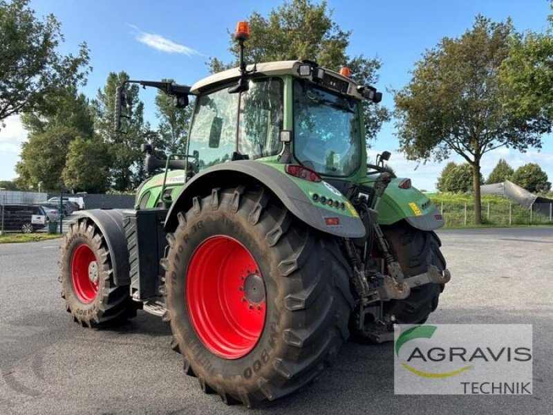 Traktor van het type Fendt 720 VARIO S4 PROFI PLUS, Gebrauchtmaschine in Meppen (Foto 4)