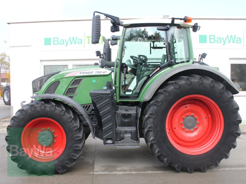 Traktor of the type Fendt 720 Vario S4 Profi Plus, Gebrauchtmaschine in Straubing