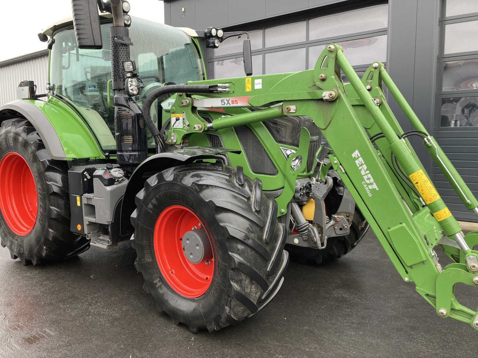 Traktor van het type Fendt 720 Vario S4 Profi Plus, Gebrauchtmaschine in Wülfershausen an der Saale (Foto 5)