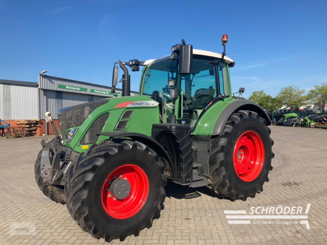 Traktor van het type Fendt 720 VARIO S4 PROFI PLUS, Gebrauchtmaschine in Twistringen (Foto 1)