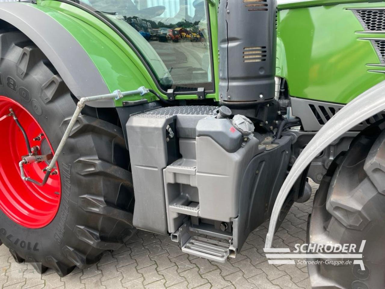 Traktor of the type Fendt 720 VARIO S4 PROFI PLUS, Gebrauchtmaschine in Wildeshausen (Picture 24)