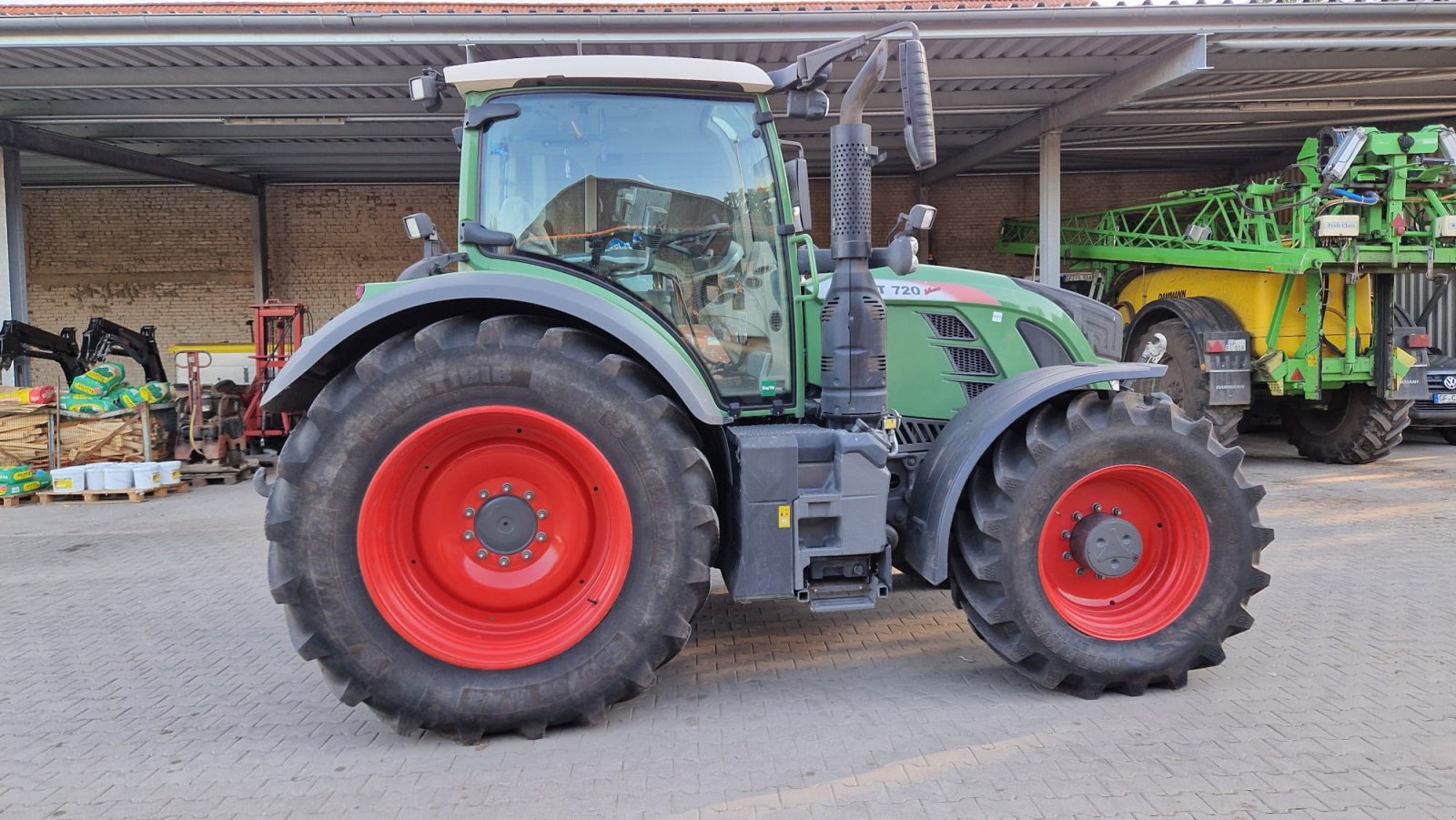 Traktor typu Fendt 720 Vario S4 ProfiPlus + RTK, Gebrauchtmaschine w Gifhorn (Zdjęcie 2)