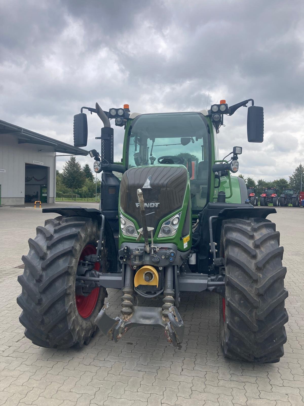 Traktor typu Fendt 720 Vario S4, Gebrauchtmaschine w Bevern (Zdjęcie 4)