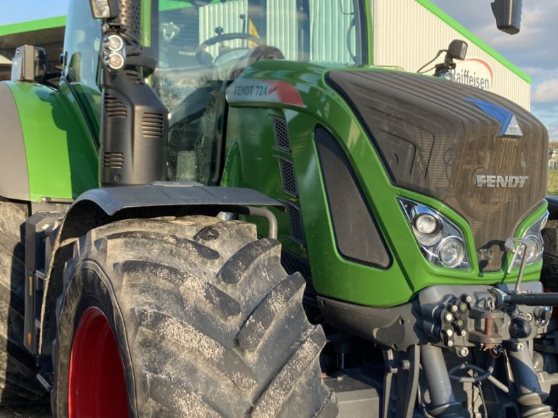 Traktor des Typs Fendt 720 Vario S4, Gebrauchtmaschine in Lohe-Rickelshof (Bild 1)