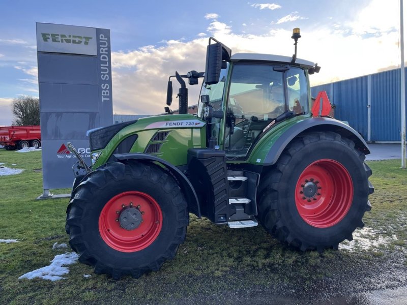 Traktor des Typs Fendt 720 VARIO S4, Gebrauchtmaschine in Suldrup (Bild 1)