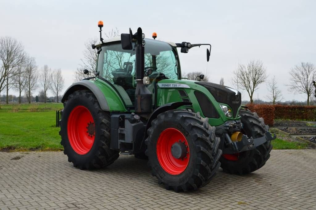 Traktor типа Fendt 720 Vario SCR Profi, Gebrauchtmaschine в Erichem (Фотография 3)