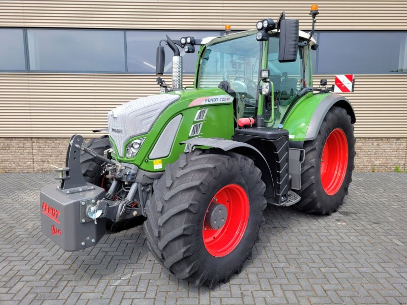 Traktor типа Fendt 720 vario tms s4 718/722/724, Gebrauchtmaschine в Houten