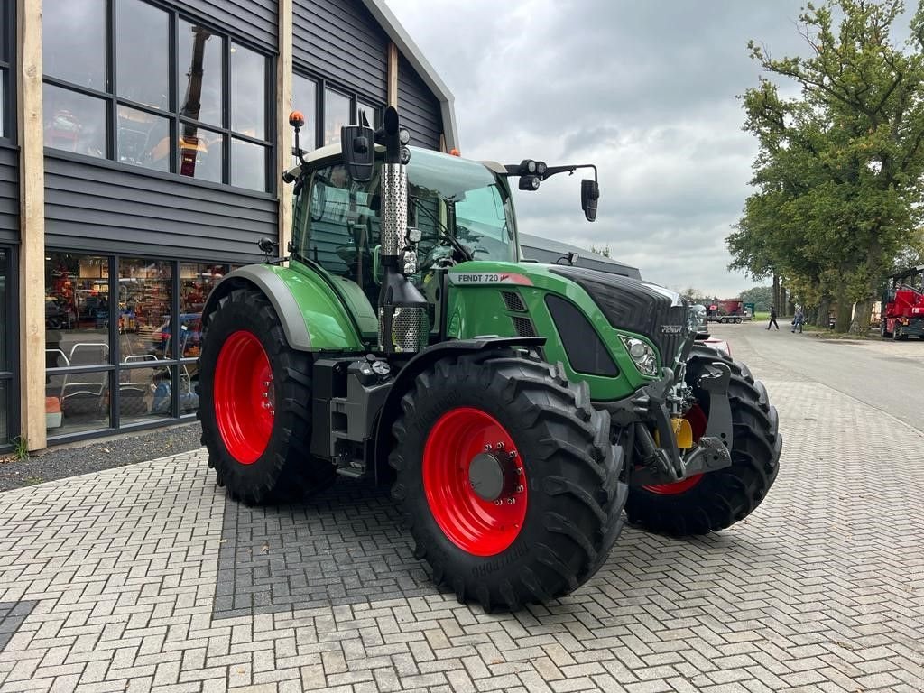 Traktor van het type Fendt 720 VARIO, Gebrauchtmaschine in Lunteren (Foto 3)