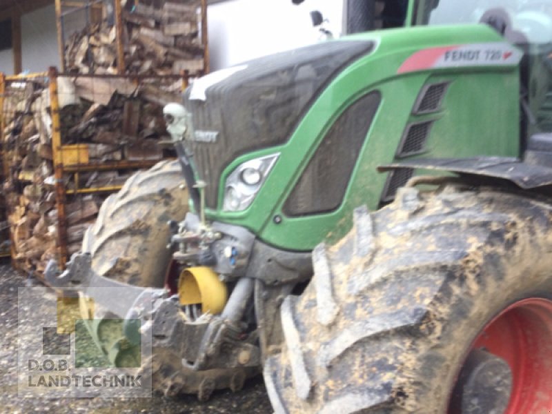 Traktor des Typs Fendt 720 Vario, Gebrauchtmaschine in Regensburg