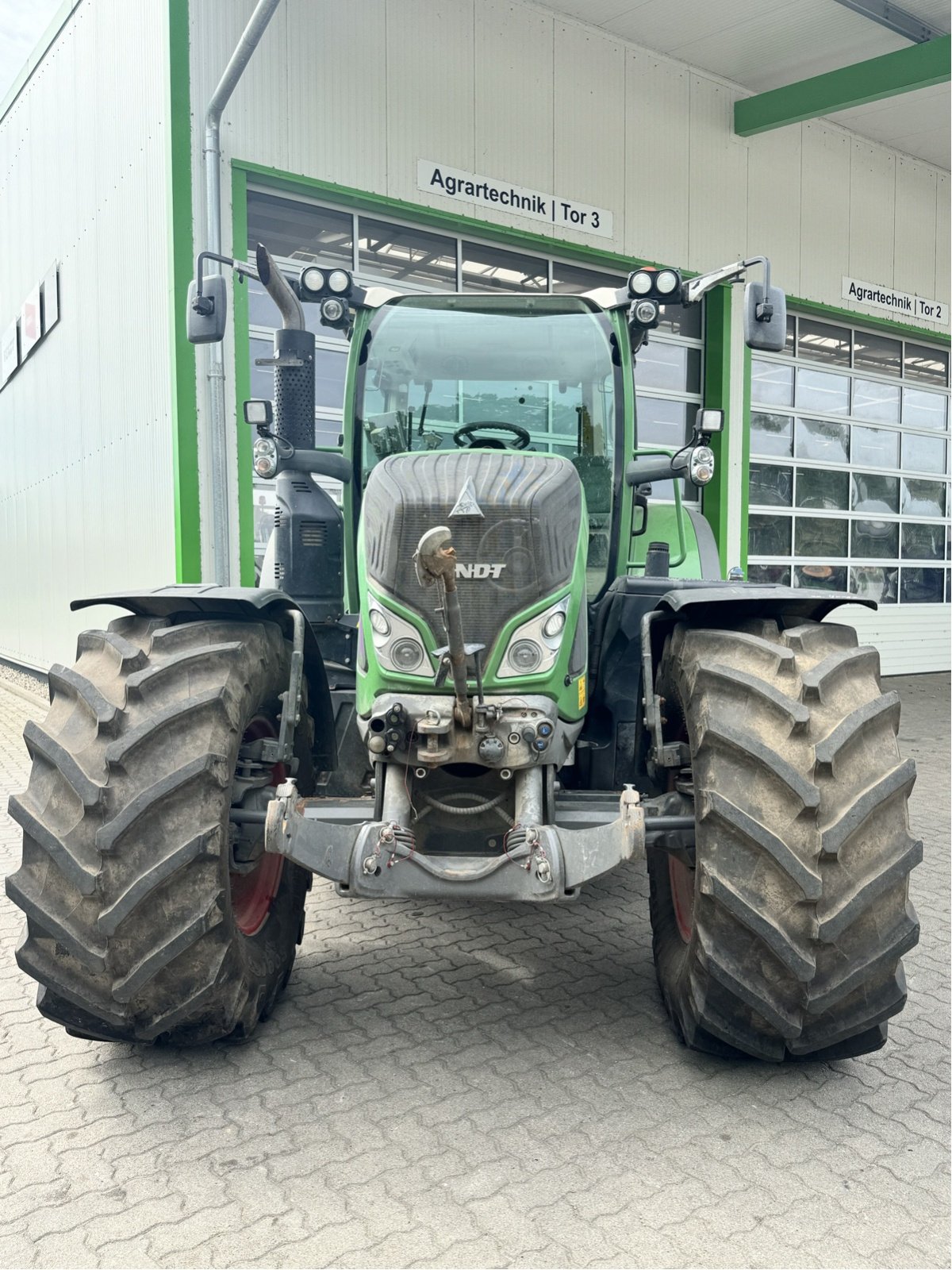 Traktor des Typs Fendt 720 Vario, Gebrauchtmaschine in Bützow (Bild 3)