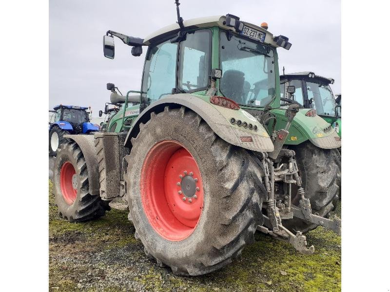 Traktor типа Fendt 720, Gebrauchtmaschine в HERLIN LE SEC (Фотография 4)