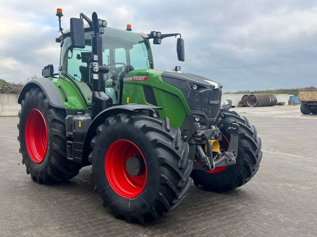 Traktor des Typs Fendt 722 Profi Plus Gen7, Gebrauchtmaschine in Hapert (Bild 3)