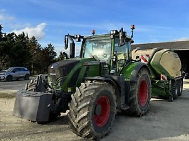 Traktor of the type Fendt 722 S4 POWER PLUS, Gebrauchtmaschine in Revel (Picture 1)