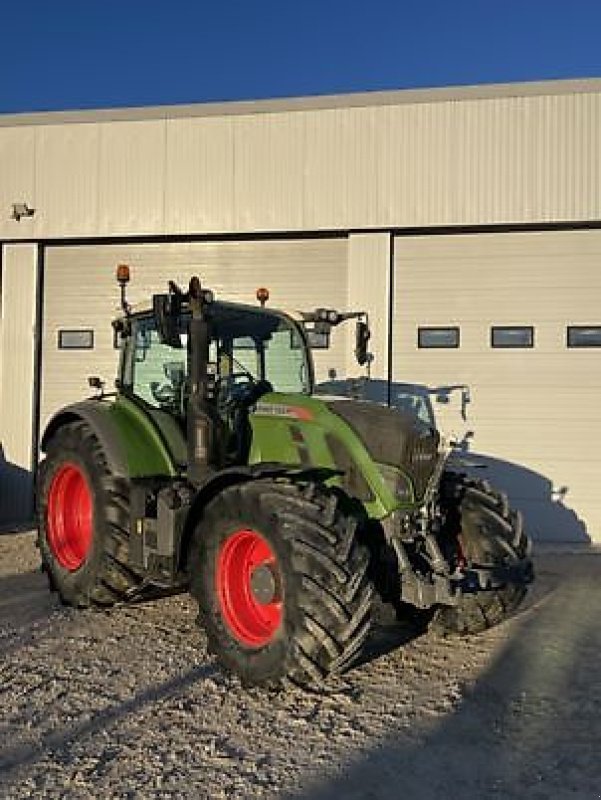 Traktor des Typs Fendt 722 S4, Gebrauchtmaschine in Revel (Bild 2)