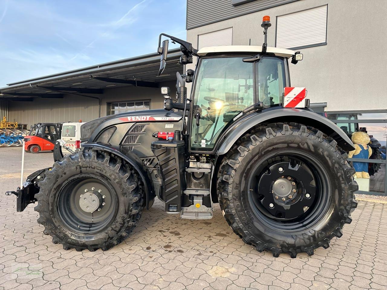 Traktor от тип Fendt 722 Vario Gen6 PowerPlus, Gebrauchtmaschine в Coppenbruegge (Снимка 11)