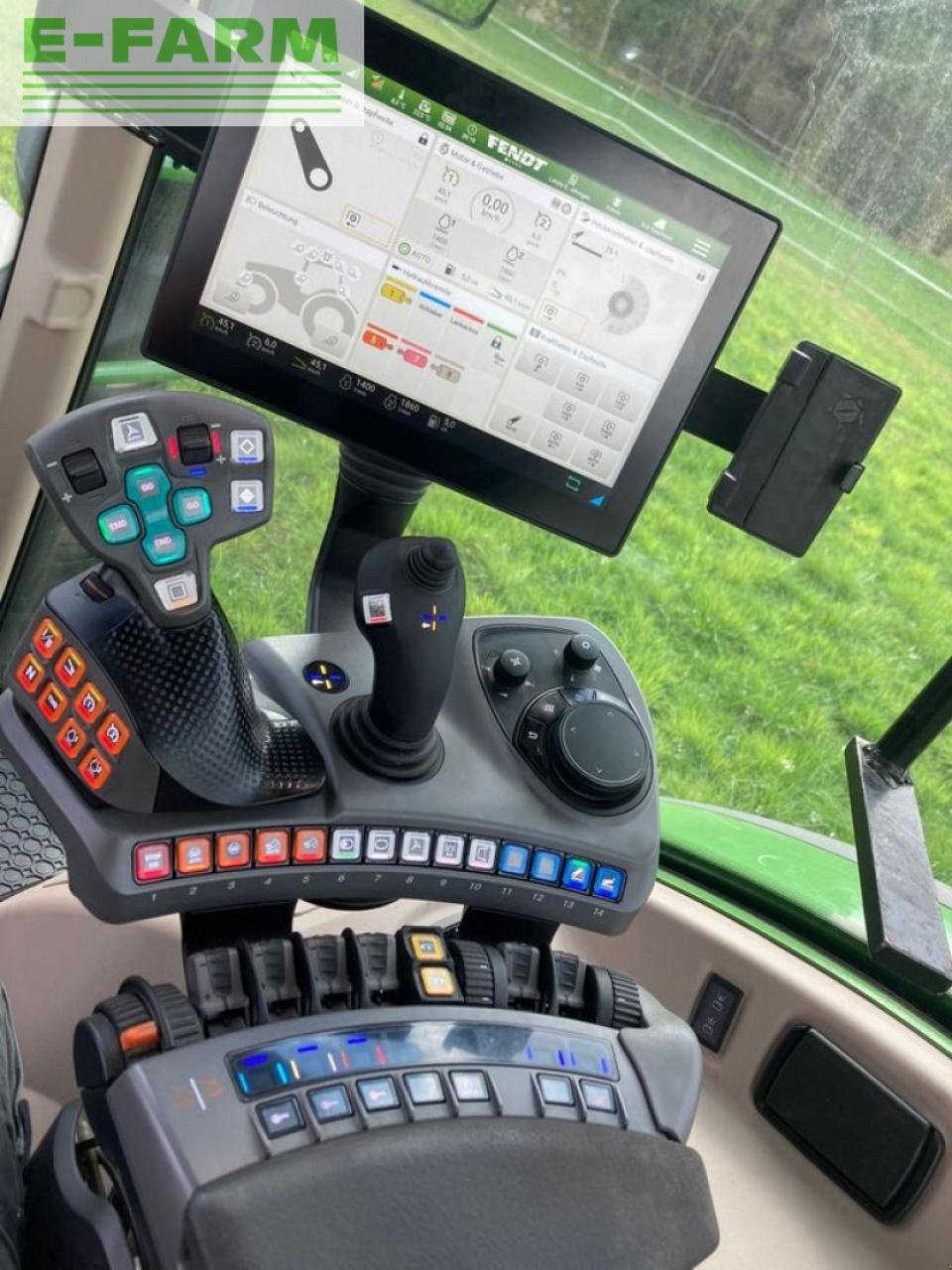 Traktor des Typs Fendt 722 vario profi+, Gebrauchtmaschine in NEUKIRCHEN V. WALD (Bild 4)