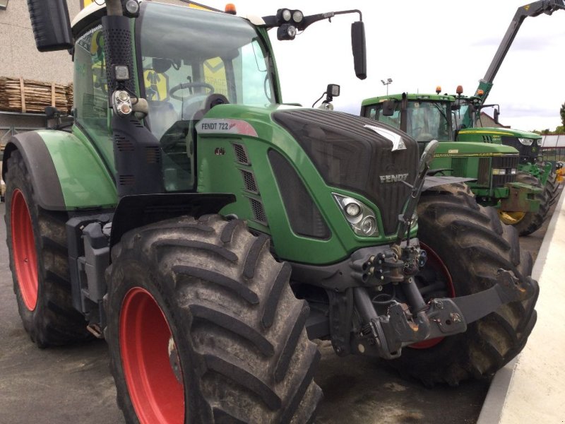 Traktor of the type Fendt 722 VARIO PROFI PLUS, Gebrauchtmaschine in LISIEUX (Picture 1)