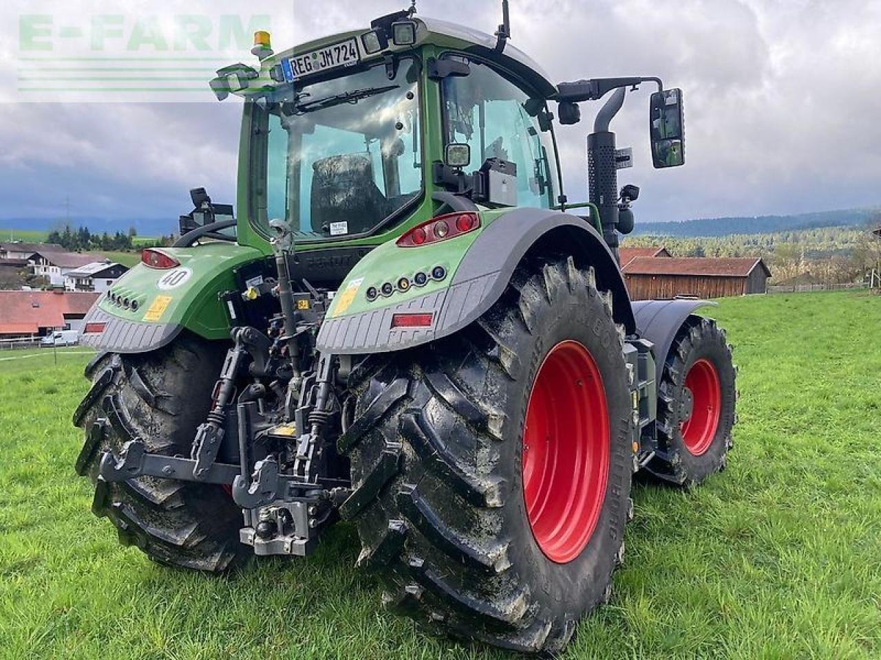 Traktor of the type Fendt 722 vario profi+ ProfiPlus, Gebrauchtmaschine in NEUKIRCHEN V. WALD (Picture 2)