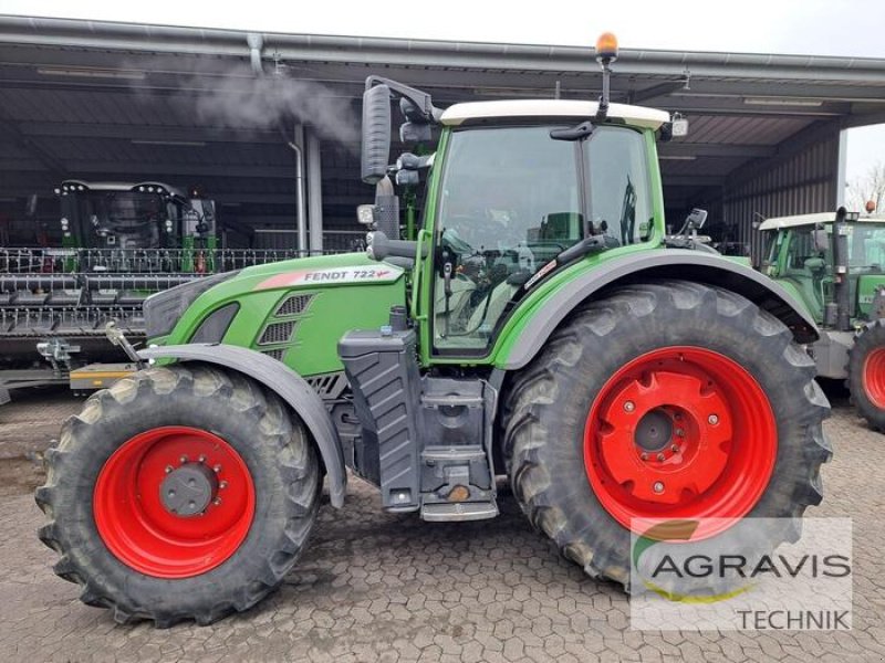 Traktor типа Fendt 722 VARIO S4 PROFI PLUS, Gebrauchtmaschine в Schneverdingen (Фотография 4)