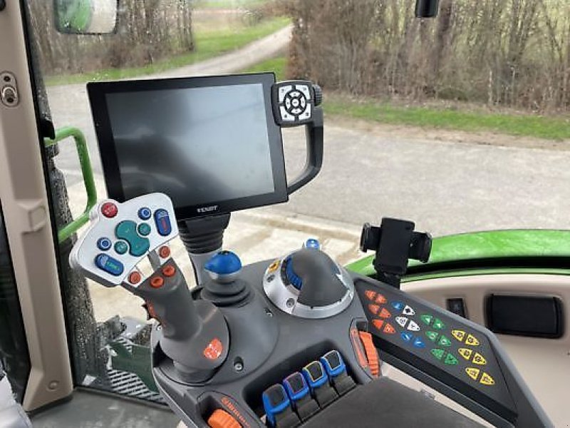 Traktor van het type Fendt 722 VARIO S4 PROFI PLUS, Gebrauchtmaschine in Sainte-Croix-en-Plaine (Foto 3)