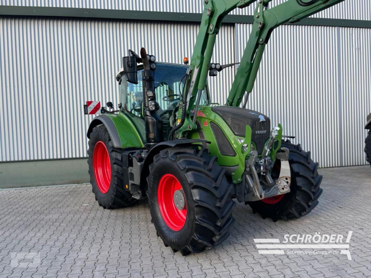 Traktor typu Fendt 722 VARIO S4 PROFI PLUS, Gebrauchtmaschine v Wildeshausen (Obrázok 1)