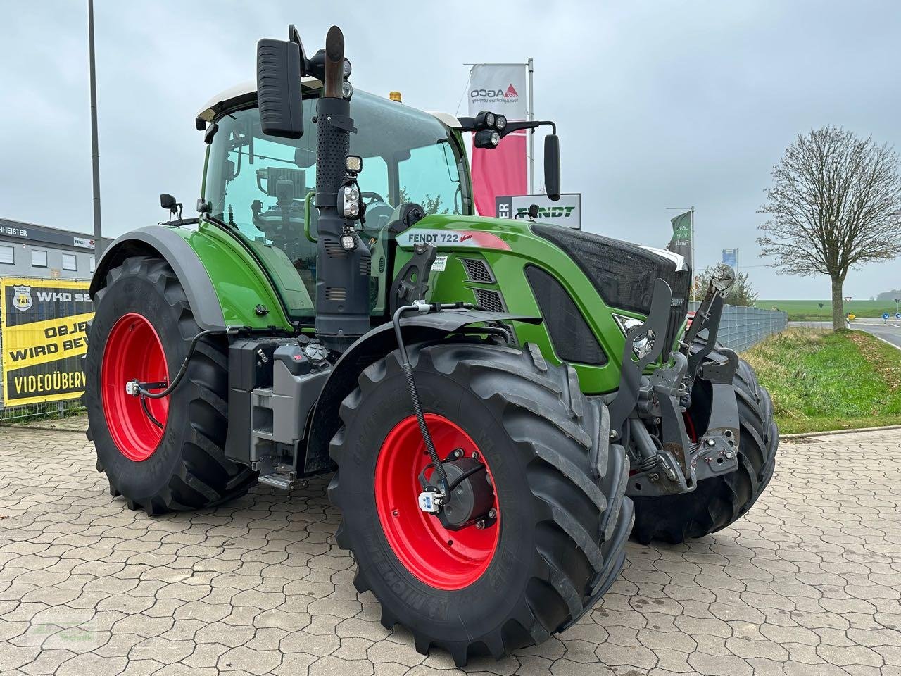 Traktor van het type Fendt 722 Vario S4 ProfiPlus, Gebrauchtmaschine in Coppenbruegge (Foto 4)