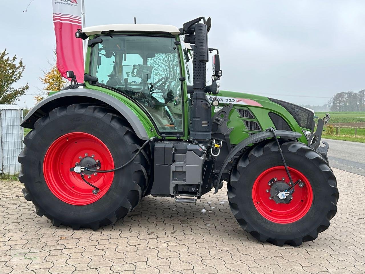 Traktor des Typs Fendt 722 Vario S4 ProfiPlus, Gebrauchtmaschine in Coppenbruegge (Bild 5)