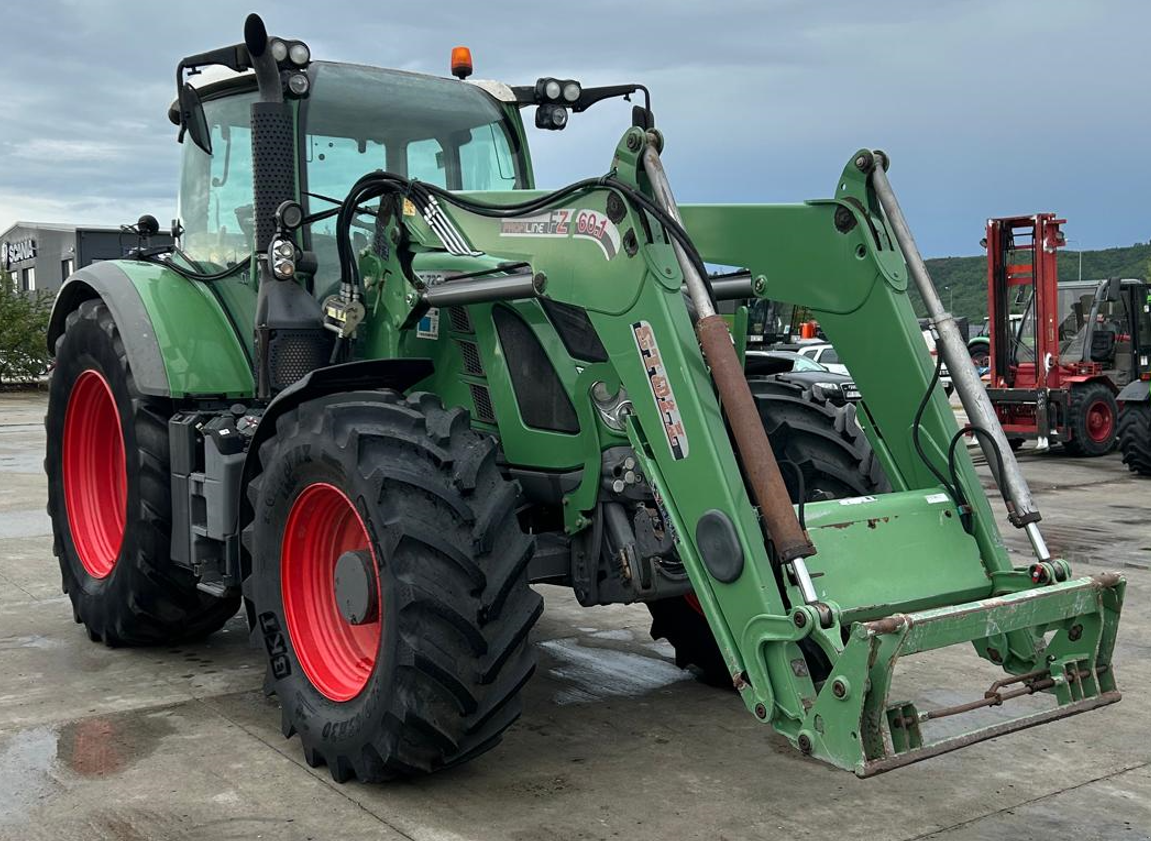 Traktor Türe ait Fendt 722 Vario SCR Profi, Gebrauchtmaschine içinde Orţişoara (resim 3)