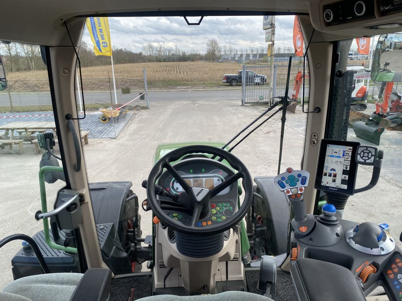 Traktor Türe ait Fendt 722, Gebrauchtmaschine içinde Heerenveen (resim 9)