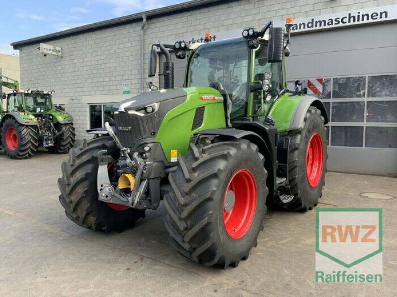 Traktor of the type Fendt 724 G7 ProfiPlus Setting 2, Vorführmaschine in Prüm (Picture 2)