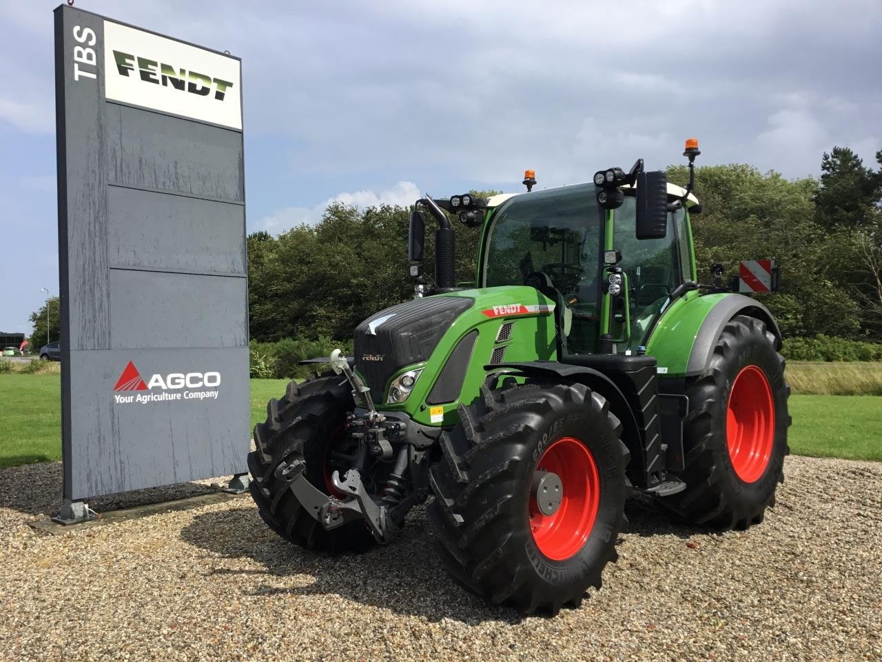 Traktor Türe ait Fendt 724 GEN 6, Gebrauchtmaschine içinde Grindsted (resim 2)