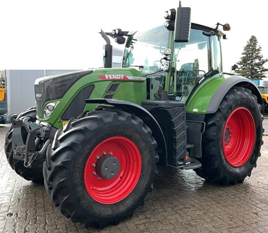 Traktor des Typs Fendt 724 Gen6 Profi plus, 1045 uur!, Gebrauchtmaschine in Marknesse (Bild 1)