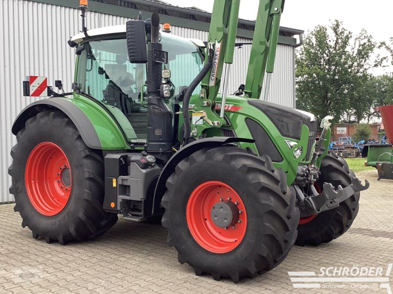 Traktor типа Fendt 724 GEN6 PROFI PLUS, Gebrauchtmaschine в Lastrup (Фотография 3)