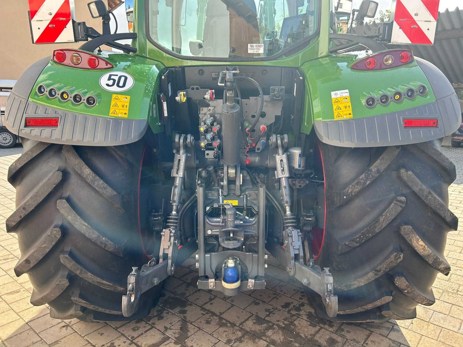 Traktor del tipo Fendt 724 Gen6 Profi Plus, Gebrauchtmaschine In Mühlhausen-Ehingen (Immagine 3)