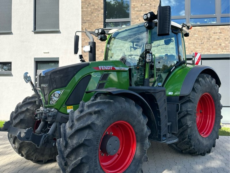 Traktor typu Fendt 724 Gen6 Profi Plus, Gebrauchtmaschine v Bad Oldesloe (Obrázek 1)