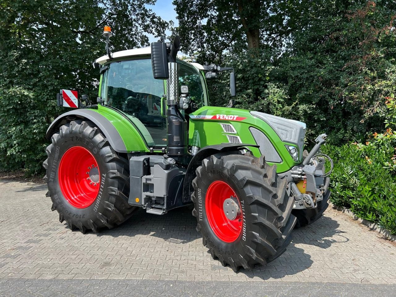 Traktor des Typs Fendt 724 Gen6 ProfiPlus setting 2, Gebrauchtmaschine in Achterveld (Bild 2)