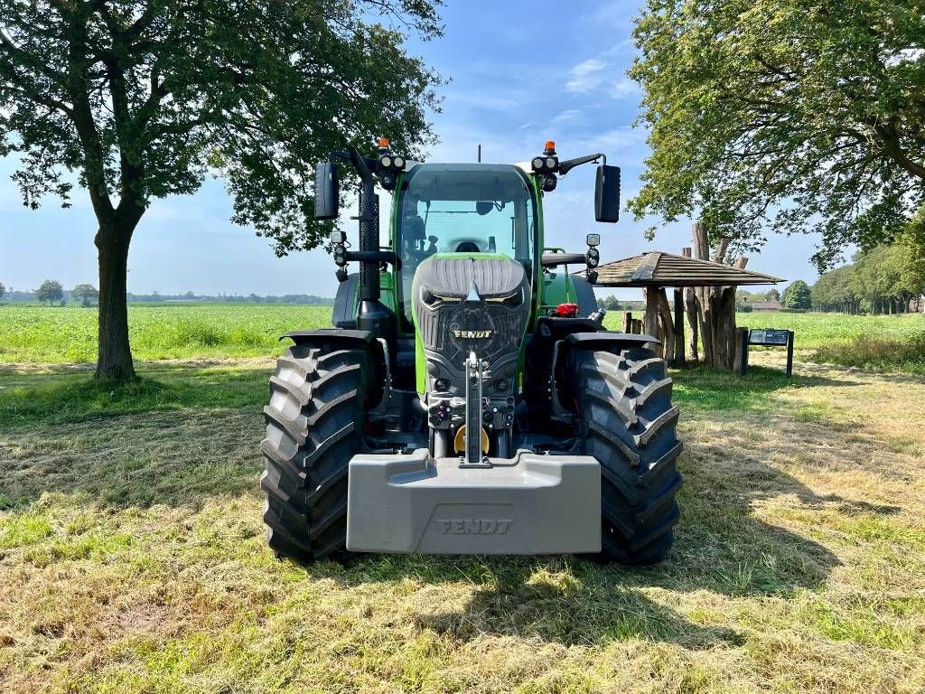 Traktor Türe ait Fendt 724 Gen7 Power+ Setting2, Neumaschine içinde Nijkerkerveen (resim 11)